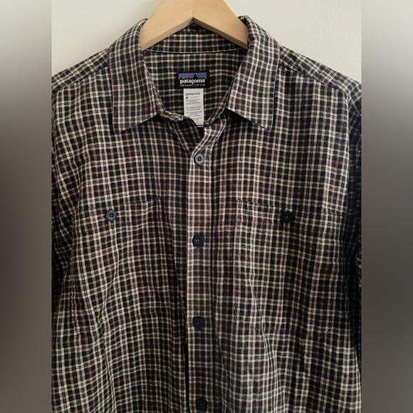 Patagonia Brown Long Sleeve Button Down Organic Cotton Shirt size Medium- EUC - Picture 2 of 7